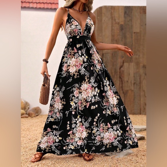 WILA Dresses & Skirts - Criss cross boho gypsy floral maxi dress v neck backless black